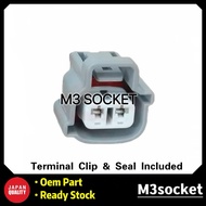 Toyota Camry AE101 Bumper Turn Signal Bulb Holder Pigtail Socket Connector 2 Pin