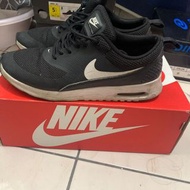 Nike Air Max Thea黑色運動鞋