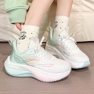 Ultra-Light Cloud Shock-Absorbing Sneakers for Women - Perfect for Running Tests