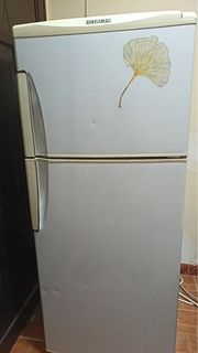 Hitachi Refrigerator 冰箱