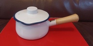 日本Honey Ware Solid富士琺瑯牛奶鍋15cm(附蓋)-天使白
