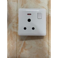 Plug Socket 15A 3PIN  Palam dalaman Switch Socket