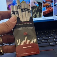 Rokok Marlboro Black Kretek 12 Batang 1 Bungkus