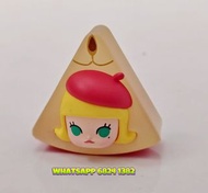 全新品 100% New  可愛Q萌 迷你 size  Molly 公仔玩偶擺件一個 D-573