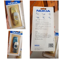 Original nokia 3315 casing can be used for the 3310 3330 series