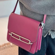 Hermes 玫紫色roulis 23銀扣豬鼻子肩背包23×19×6.5 98新配件塵袋