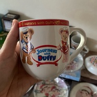 Duffy and Friends Glass