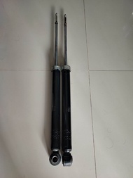 โช๊ค toyota vios gen1 ปี 2002 ถึง 2006 used