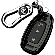 Zinc Alloy Key Ring holder Keychain Car Logo Accessories For Toyota Corolla Prius Rav4 CHR Aygo Hilux Raize Sienna Aqua Tacoma Voxy
