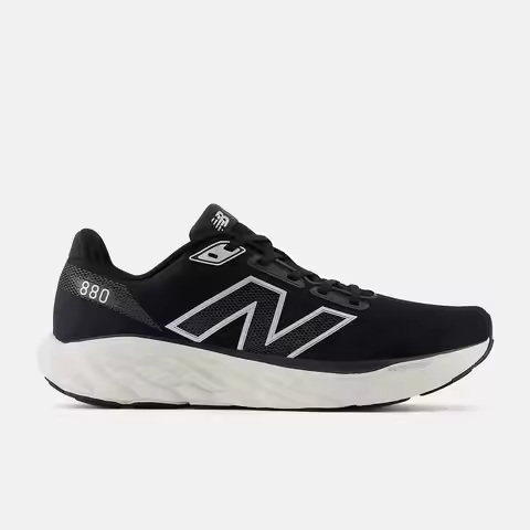New Balance | Men's Fresh Foam 880V14 Running Shoes In Black/white