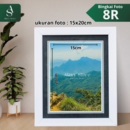 Minimalist 8R Photo frame, size in frame 15x20cm