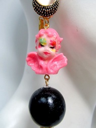 TIMBEE LO 螢光粉紅天使娃娃單隻耳環愛神丘比特ARTPOP LADY GAGA