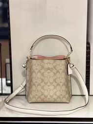 Coach Mollie 22 水桶包 三款顏色可選擇