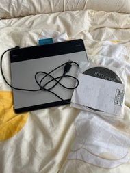Wacom Intuos 繪圖板 （無筆）