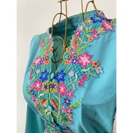 Set Kebaya Sulam Nyonya [Baju + Kain]|Koleksi Raya 2024