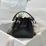 New All-Match Influencer All-Match Style New Product Jolie Series Drawstring Bucket Bag, Sheepskin w