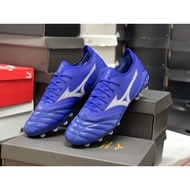 Football Shoes Lightweight And Strong Cover 1