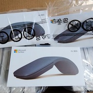 Microsoft Surface Arc Mouse 電腦滑鼠 第四代最新藍影技術無線藍牙滑鼠 surface arc mouse可摺疊電腦滑鼠一一現貨仲有：①黑色 ②藍色 ③紫色~~（其他顏色已售