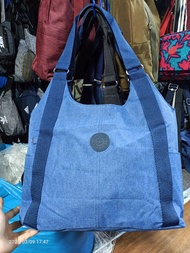 กระเป๋าสะพายไหล่ กระเป๋า KIPLING ขนาดใหญ่ 14นิ้ว ผ้าสวยกันน้ำได้