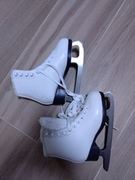 Comet 白色花式溜冰鞋