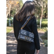 D04 Multi-Purpose Shoulder Bag | Crossbody & Handheld Option