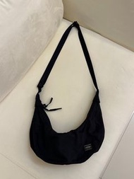 Porter 斜咩袋 手袋 單肩包 斜背包 餃子包 牛角包袋 旅行袋 便攜袋 黑色 Porter international handbag crossbody bag cross-body hand