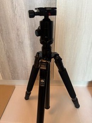 Sirui 思鋭 R2004 三腳腳架 連袋