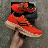 [Spot goods]2023 spot goods Saucony Triumph cushioned shoes sneakers orange fluorescent green