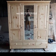 lemari 3 pintu laci kayu jati Belanda