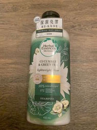Herbal Essences Shampoo  cucumber & green tea lightweight shine