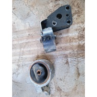 Nissan Sentra B13 Engine Mounting