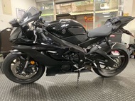 YAMAHA  R6