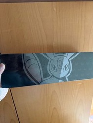 Pokemon PTCG 繁體中文版 劍＆盾 25週年頂級收藏箱 月亮伊布 月亮伊貝