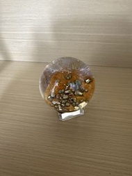 水晶球 帶黃鐵礦
