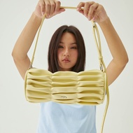 WOVE - Zoom ruffle bag กระเป๋าทรงกระบอก หนังย่น