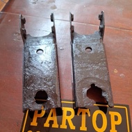 ​Toyota Hardtop FJ40 Footstep Mount BJ40/ - Footrest Bracket