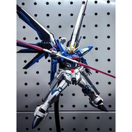 Gundam Model Assembly HG Strike Freedom Warrior Flying Wing Unicorn Red Heresy Mecha Figure Decorati