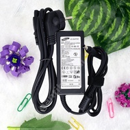 Adaptor Charger Samsung NP300E4AI NP300E43 NP300E4X NP300E4C