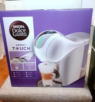 (全新未開箱) Nescafe Dolce Gusto Genio S Touch Coffee Machine 雀巢膠囊咖啡機(輕觸控制) 鈦光銀色 Color:Titanium Silver [注
