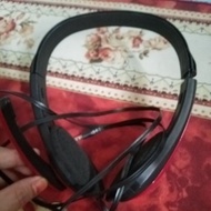 fon telinga.sesuai utk y suka main game