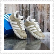 Adida * Gazelle Kids