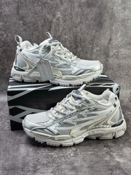 Diesel 銀色運動鞋