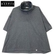 เสื้อแขนสั้นคอเต่าทรงโอเวอร์ไซส์สีเทา ยี่ห้อ Beacon รุ่น 21SBM-T10237 สภาพเหมือนใหม่ 1 ตัว