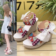Fashion Women Wedge Heels 3.93 Inches Beautiful Pattern Sandals (Size 35-42)