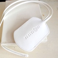 法國名牌Maison Margiela MM11白色真皮鎖匙扣手袋掛包全新未使用