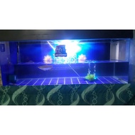 Aquarium 4 kaki 18inch x 18inch