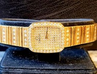 OMEGA Watch 女庄亞米茄罕有18K黃金全鑽石首飾手鈪石英手錶連原廠18K黃金亞米茄錶帶，鑽石总量錶圈34粒，錶面130粒，錶帶76粒，共约240粒，共重约5至7卡