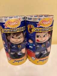 牛奶妹和牛奶仔公仔