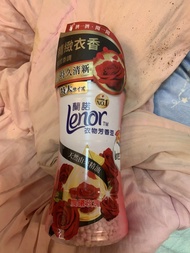 Lenor 衣物芳香豆 玫瑰香氛 特大尺寸885Ml