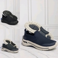 Sepatu Skechers Gowalk Arch Fit-Iconic Go walk Skecher Fiticonic Slip